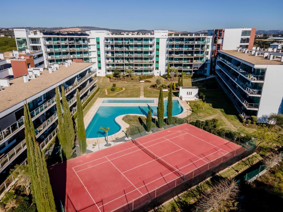 Superbe Appartement Spacieux Avec Terrasse Vue Piscine Vilamoura Esterno foto