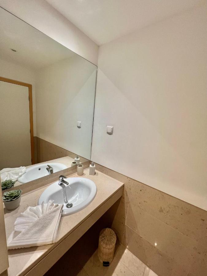 Superbe Appartement Spacieux Avec Terrasse Vue Piscine Vilamoura Esterno foto