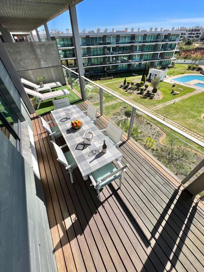 Superbe Appartement Spacieux Avec Terrasse Vue Piscine Vilamoura Esterno foto